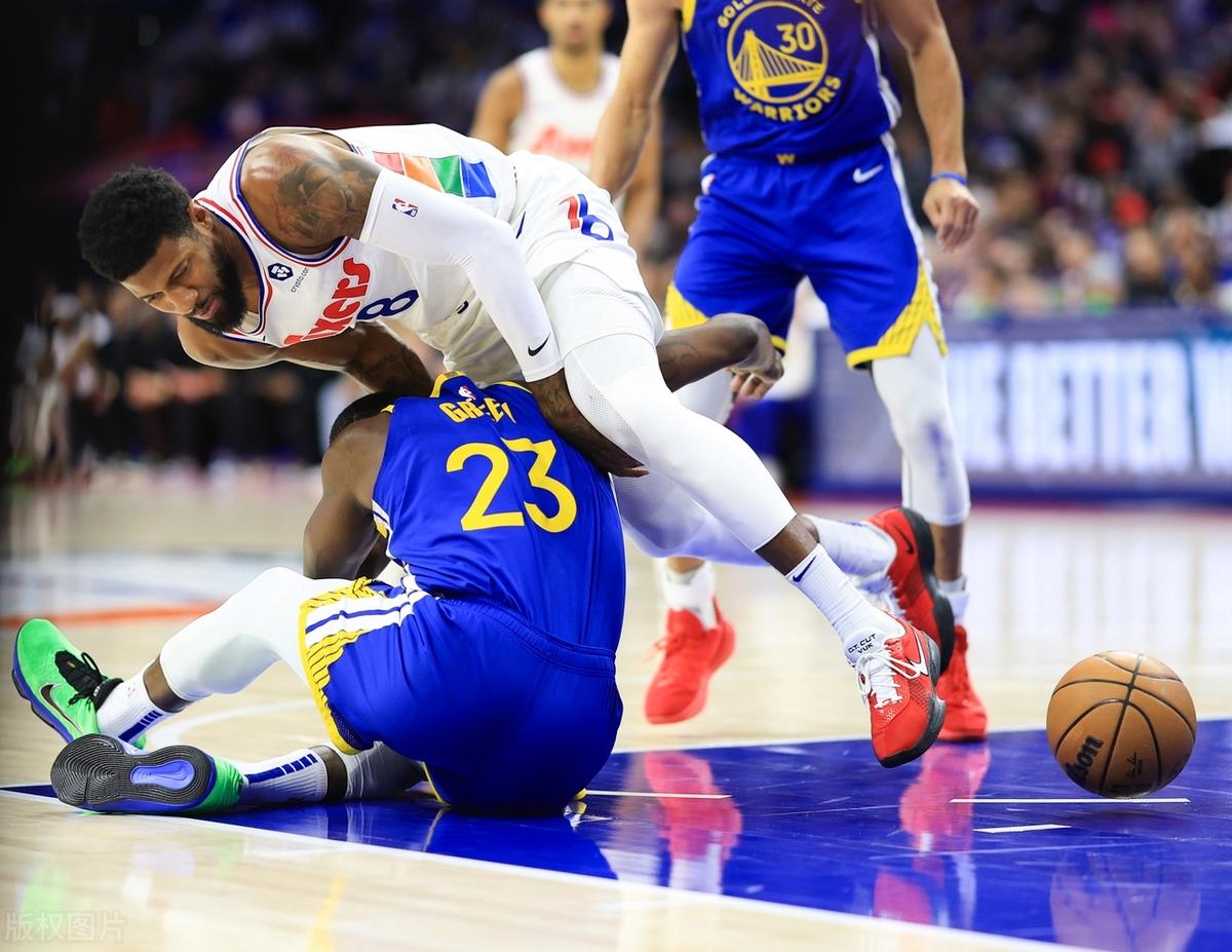 开云入口-费城76人训练开放日，今晚篮板制胜引欢呼，NBA季后赛在即，轮换策略成焦点的简单介绍