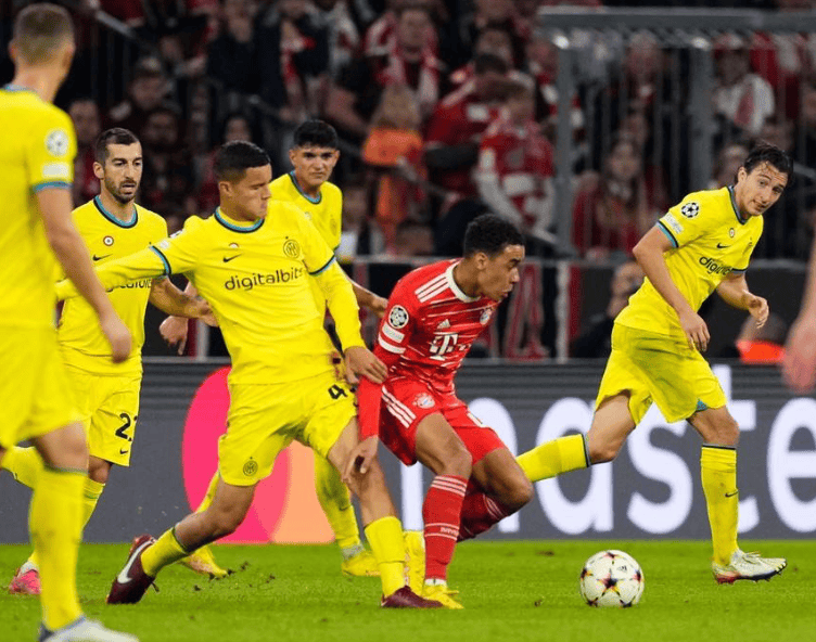 开云APP-欧冠倒计时，埃因霍温今夜防线松动，细节引发关注，信心回归，赛程密集仍需轮换的简单介绍