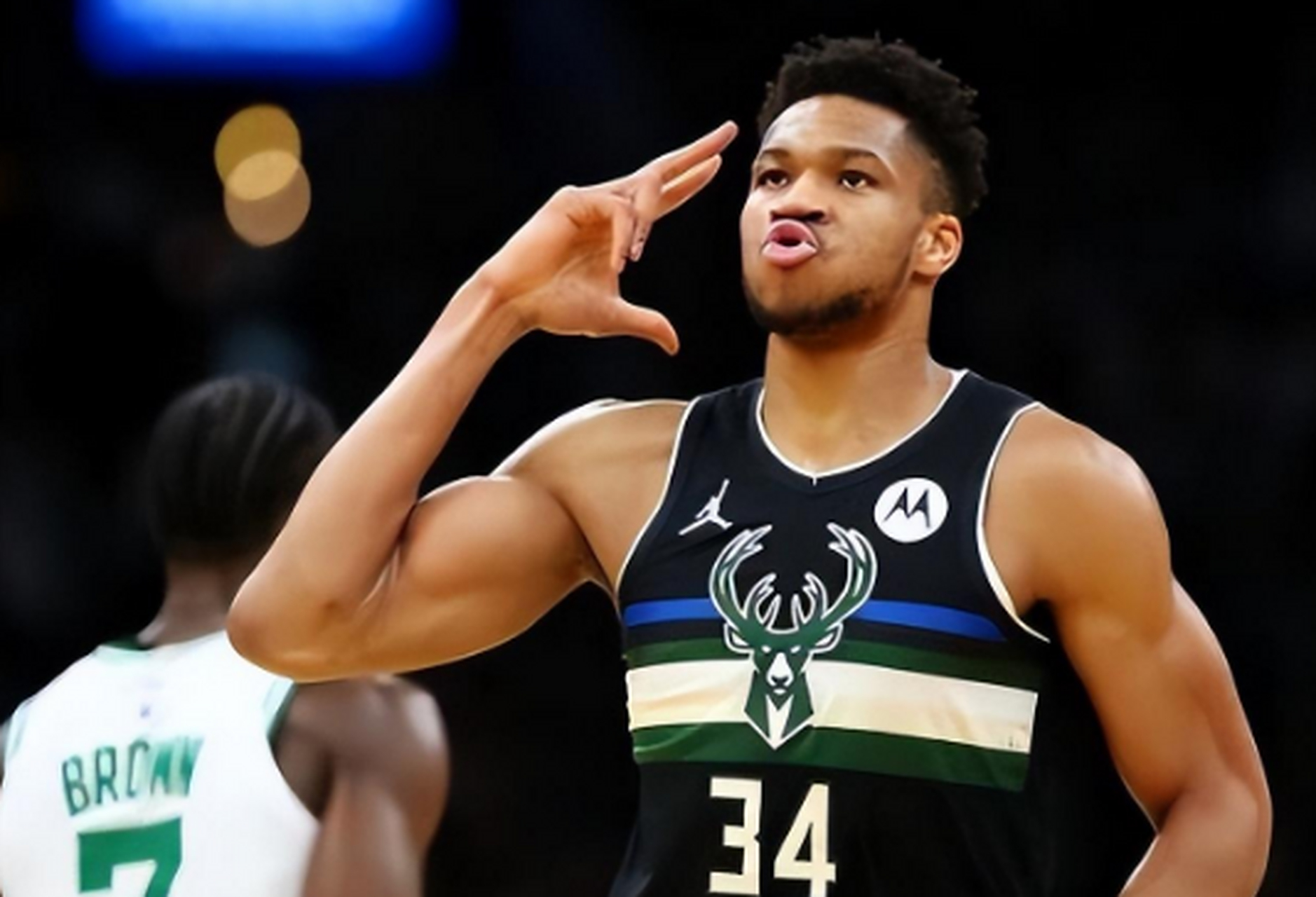 开云APP-关于加时末段密尔沃基雄鹿再遭质疑：英超节点到来，震撼外界，团队化学反应显著的信息